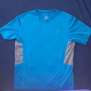 Men’s Old Navy Active T-shirt